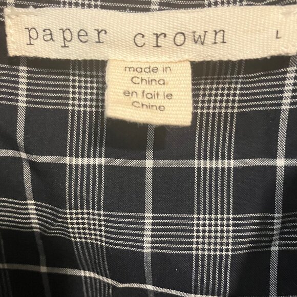 Paper Crown Plaid Button-Up Tie Front Shirt – Size L - Picture 7 of 14